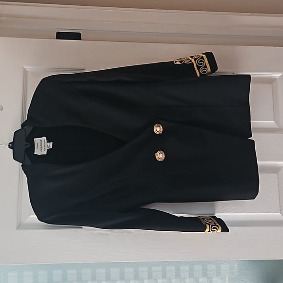 Dress - Picture 4 of 5